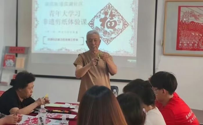 ˇg(sh)Ă֮⣺cУcͬx