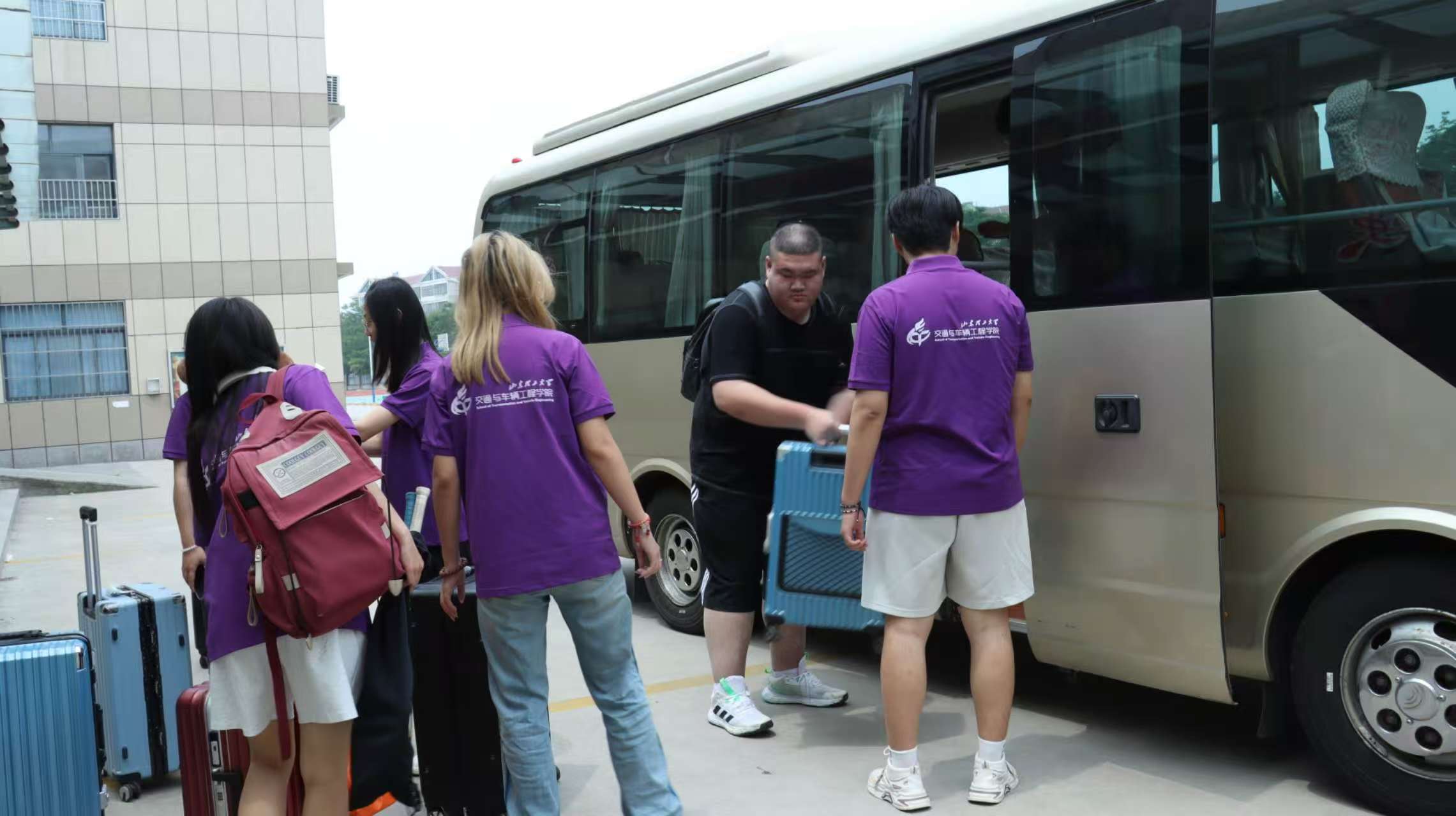 2025ꡰA`F_СW_չǰڜʂ乤