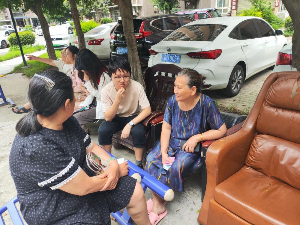 ֪̽`Cഺ|ʯʹW(xu)ǅRڄ(chung)^(q)ͷ