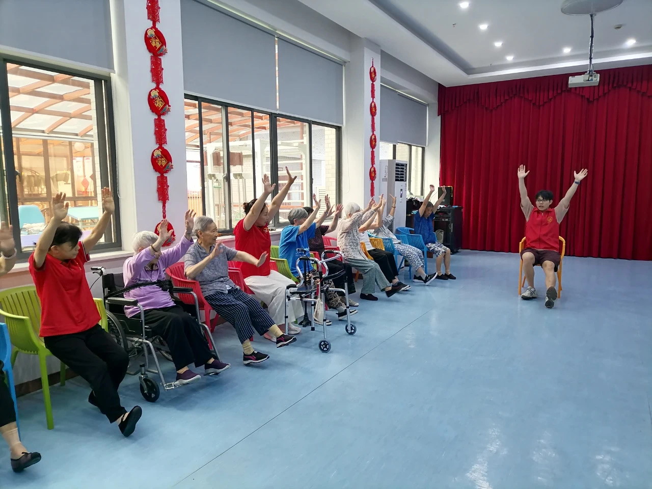 ݎW(xu)(sh)ǡ̡СB(yng)Ժ_չ\(yn)u