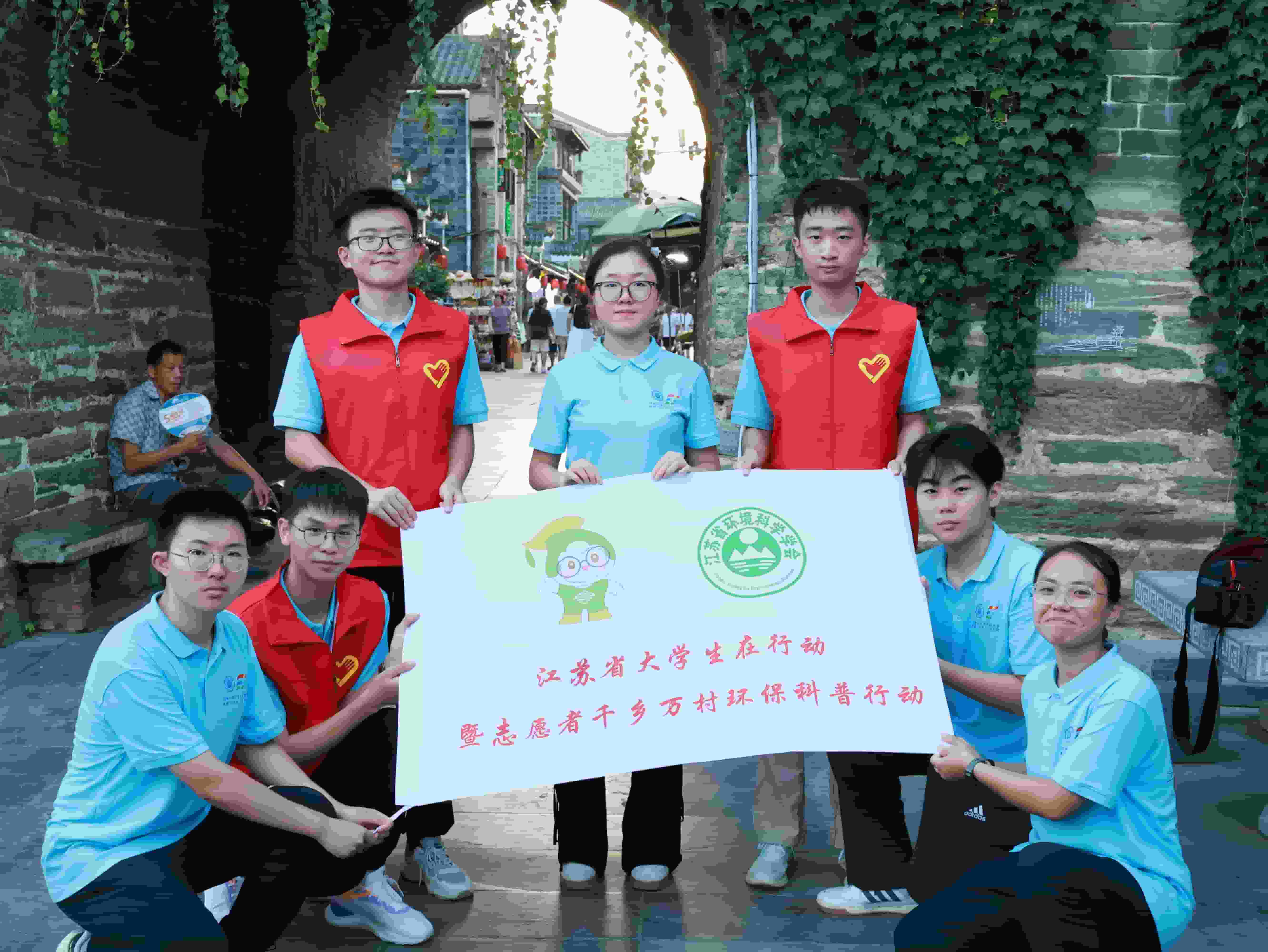 G̼l(xing)壬ˮ҈@ӺWWӞh(hun)ؕIഺ