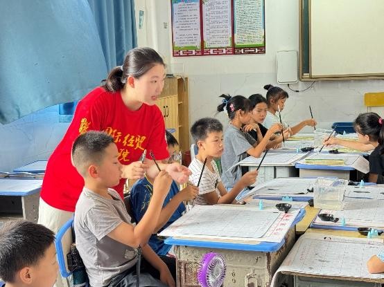 �������� ֧������������A�ϲ݈F���������l�����