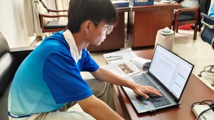 ���Aҕ���£����_Ժ�W���c�����˹�̽��ꖷ��z�Ļ�