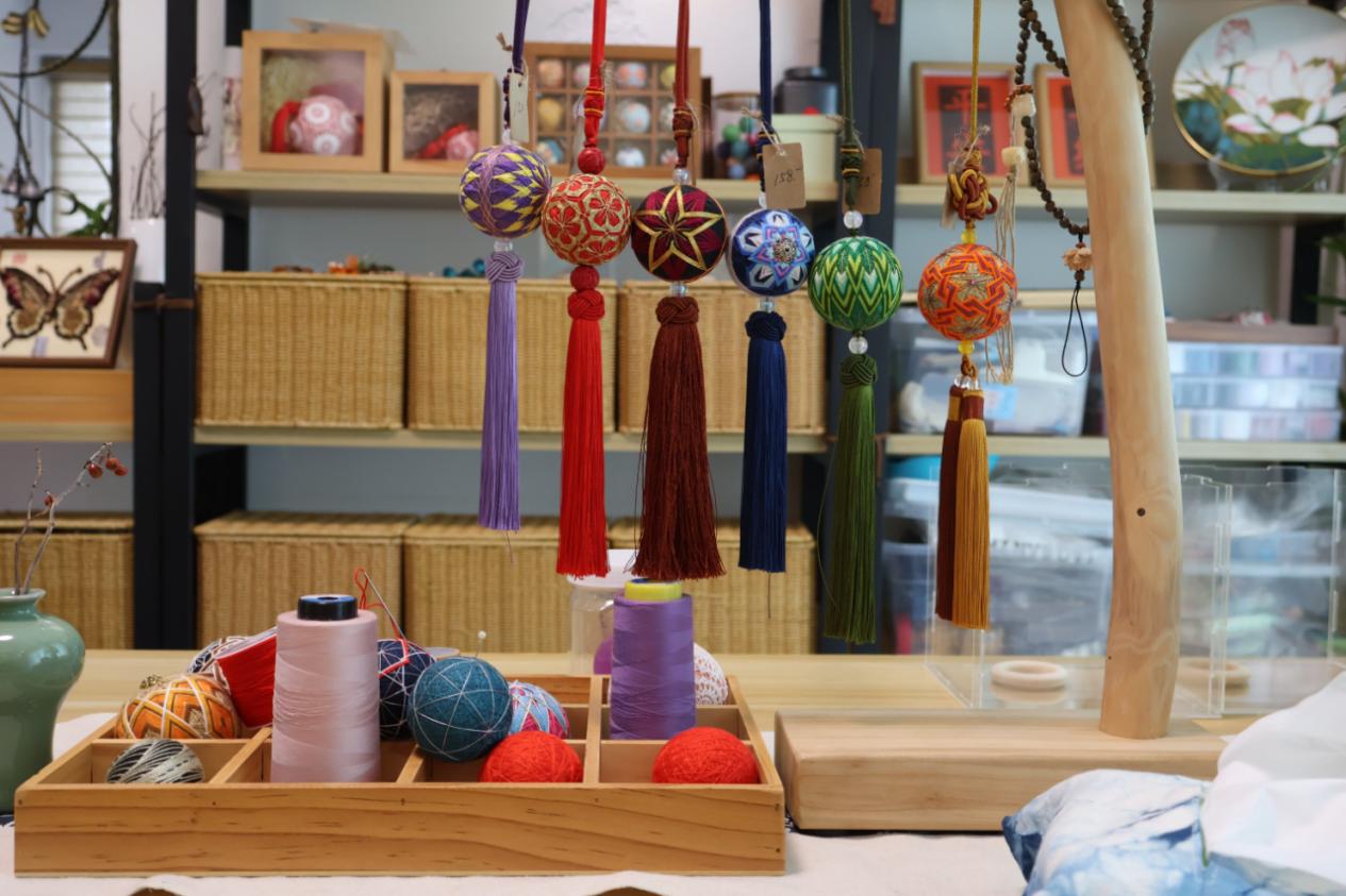 һ܇IWԺz{ЈF̽Lѻʯ ܵʯgĂζ