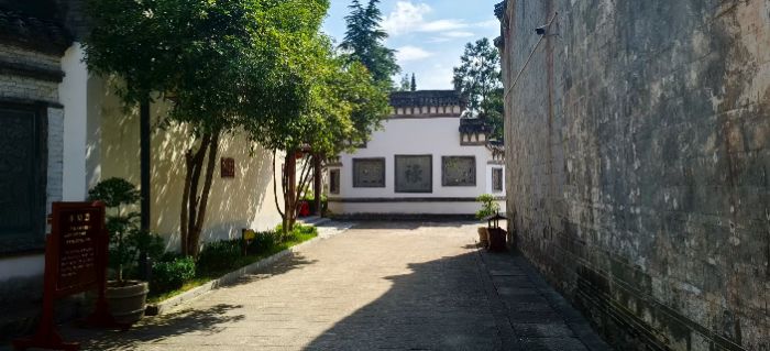 ԭɽ·tɫEL{ЈF̤Ltɫ|ض