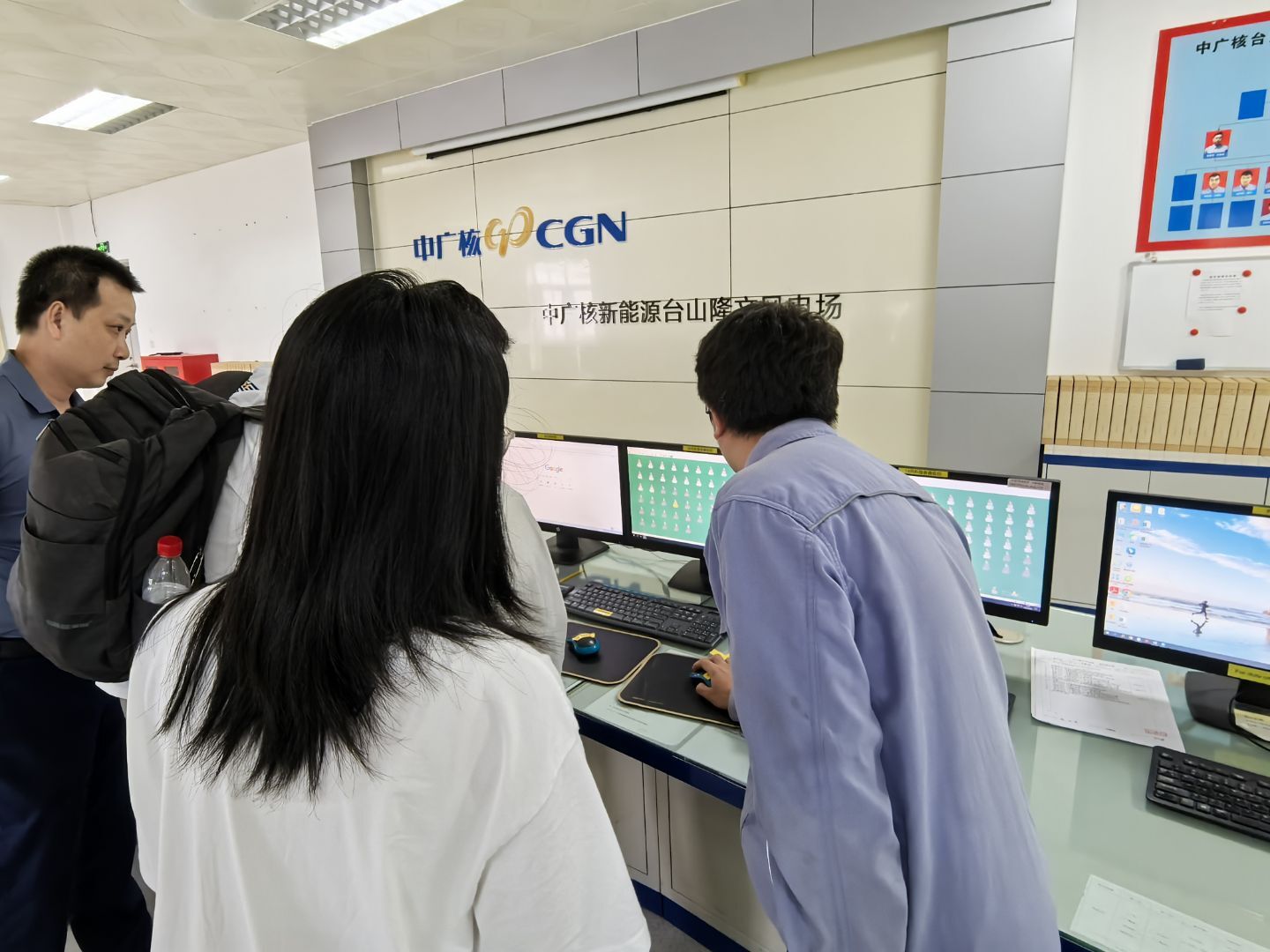 һ늵ľGɫLAд`F{ԴDǰ