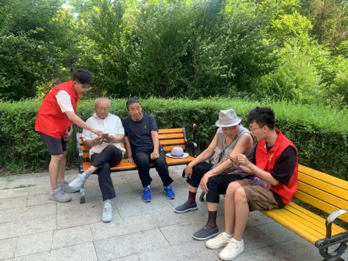 ygͯůͬСVWӷlLpͷD