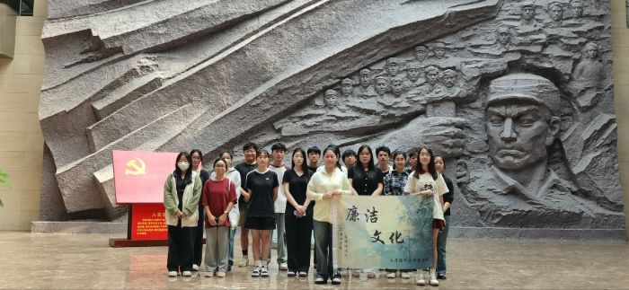 Ʒζʳ⣬۳LFMBƸиo^_չtɫWc