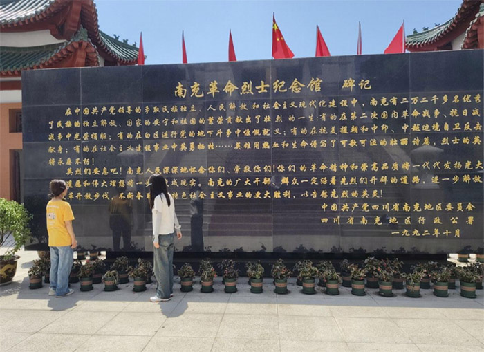 ׷EBȻ⡪ʯʹWtɫ`꠸ϳʿo^_չ`