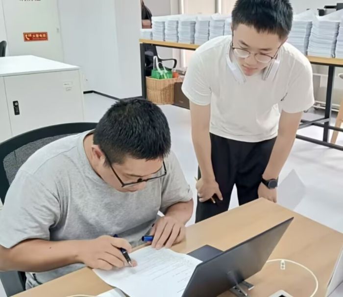 G(dng)l(xing)ഺУ̼c(din)ȼfҵ̼ǻ