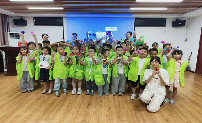 ഺL߲ʣͯδh|WԺС硱`ů