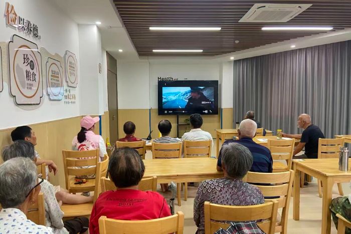 ϾW(xu)̩݌W(xu)Ժtʯ־Ը(du)M(jn)dͤԺ ĻF(tun)Y(ji)